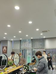 -藤野造型烫染·漂发