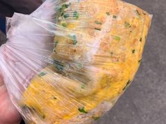 -正宗杂粮煎饼香软鸡蛋饼