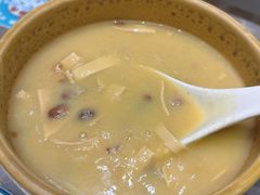 老济南甜沫-闫府私房菜·百年鲁菜(恒隆店)