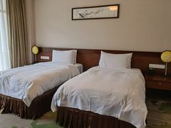 -中铁花水湾温泉酒店(大邑店)