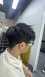 -茶发Salon·烫发染发理发