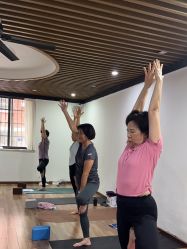 -兴亚瑜伽20年老馆