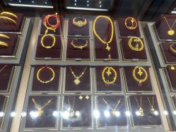 -周大福CHOW TAI FOOK(荟聚购物中心西红门店)