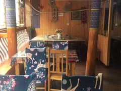 -苗湘食府(十年店)