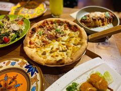招牌狂野披萨-盘炉forenza·云贵川融合小食堂 ( 钟楼中柳巷店)