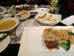 -伯顿西餐厅(厚街香榭丽店)