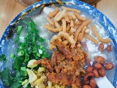 特色牛肉豆腐脑-晓友烧麦(光华村店)