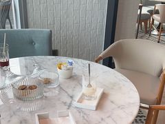 -瑰丽酒店·海吧·天际下午茶·现场DJ·天台酒吧