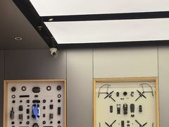 -DJI大疆(深圳华强北曼哈授权体验店)