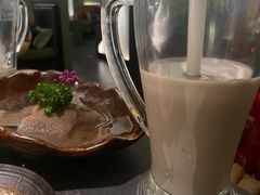-湊湊火锅·茶憩(杭州湖滨银泰in77店)