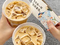 -瑞幸咖啡(外滩SOHO店)