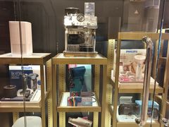 -百老汇(海港城海洋中心店)