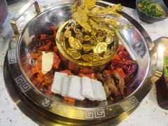 -炙爱鮮貨火锅(中东砂之船店)