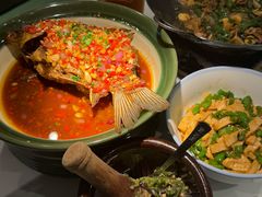 -费大厨辣椒炒肉(高铁吾悦广场店)