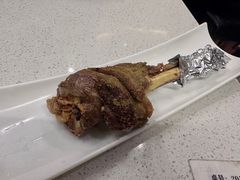 烤小羊腿-伊祥·敦煌楼