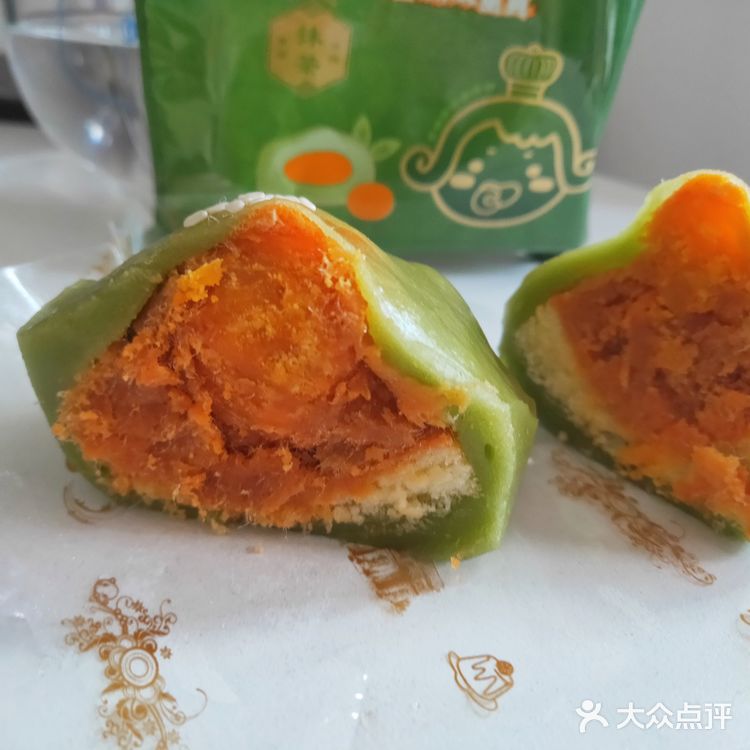 罗森冰皮蛋糕大合集来啦 新品抹茶生巧 承袭了冰皮月亮