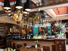 -火车头法国西餐厅