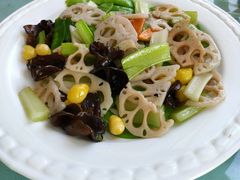 荷塘五秀-海宝酒家(中山四路店)