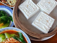 玫瑰方糕-同得兴 Since·1995 传统苏式面馆(十全街店)