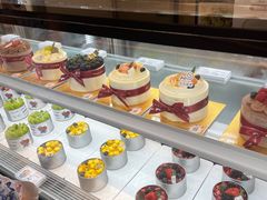 -花花卷卷·鲜食蛋糕(静安久光百货店)