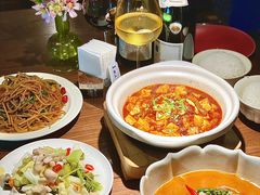 -肆海小川菜酒馆Wine Bistro (青年路店)