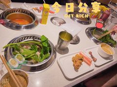 -龍歌自助小火锅(市南金茂湾店)
