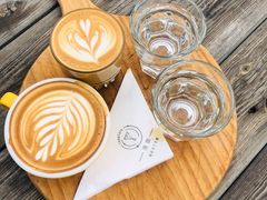 -唐咖精品咖啡(大理古城手冲店)