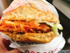 -两只老饕(银泰创意城店)