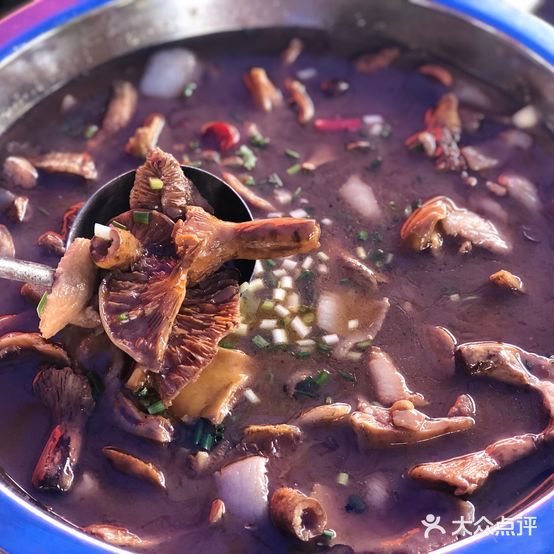 老王羊肉馆家常菜(贸易路店)