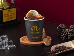 金牌柠檬咖啡-港究茶·冠军丝袜奶茶(皇庭广场店)