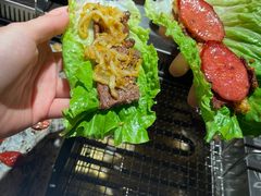 -张牌牌·东北烤肉小吃市集(金楠天街店)