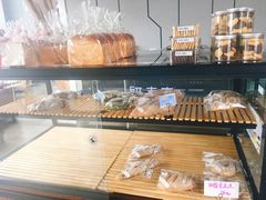-研麦家面包(亚泰华府店)