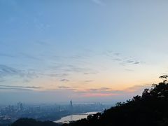 -紫金山山顶公园