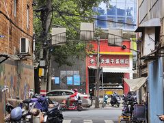 -梁阿婆廿年老牌扣肉糯米饭
