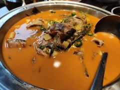 野鱼一锅鲜-巴陵全鱼席(湖南老字号汴河街店 )