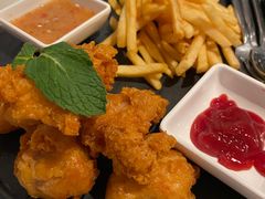 -港丽餐厅(高德置地店)