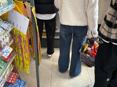 -全家便利店(沪南公路店)