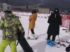 -鳌山滑雪度假区
