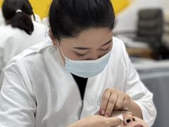 -首脑美容美发化妆美甲培训学校(龙岗校区)