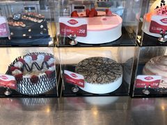 面包甜点陈列柜-DQ·蛋糕·冰淇淋(惠山万达店)