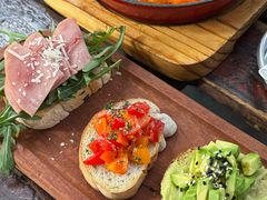 -锅炉咖啡·西餐·音乐酒厂