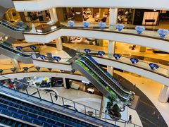 -红星美凯龙国际家居博览中心至尊mall停车场