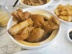 三美猪脚-三美肉骨茶(柏威年广场店)
