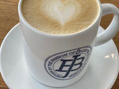 燕麦拿铁-Jamaicablue Coffeeshop(中央广场店)