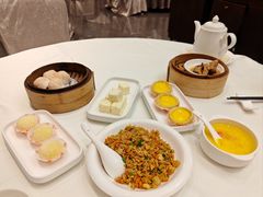 -万龙洲海鲜(大兴绿地缤纷城店)