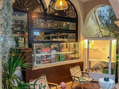 -Osteria Garden 生蚝花园餐厅(原进贤路店)