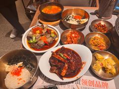 -草家酱蟹炭火烤肉店(珲春南路一店)