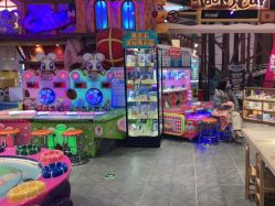 -卡通尼乐园(重庆南坪协信星光店)