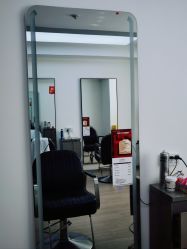 -LILI·HAIR SALON理理造型
