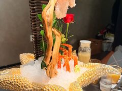 -蟹犇前•帝王蟹雪蟹(陆家嘴店)